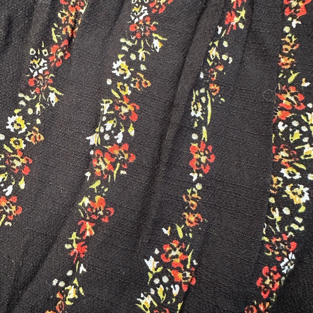 Free People Crop Top And Short Set Black With Floral Design Size Large - Picture 2 of 5